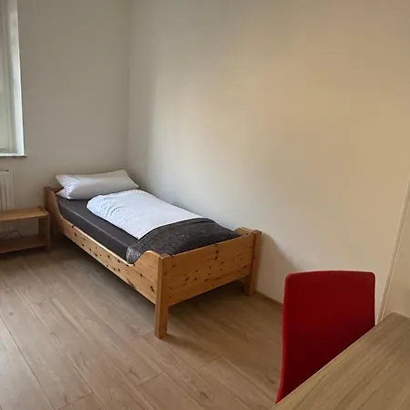 3 #netflix &wlan &kaffee Maschine & Zentral & 500m Innenhafen & 2 Min U Bahn Lejlighed *