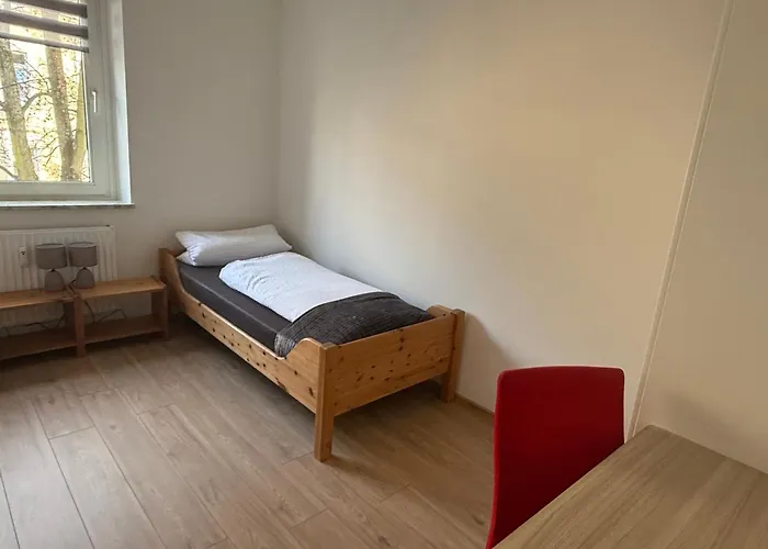 3 #netflix &wlan &kaffee Maschine & Zentral & 500m Innenhafen & 2 Min U Bahn Апартаменты *