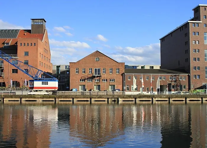 3 #netflix &wlan &kaffee Maschine & Zentral & 500m Innenhafen & 2 Min U Bahn Апартаменты *