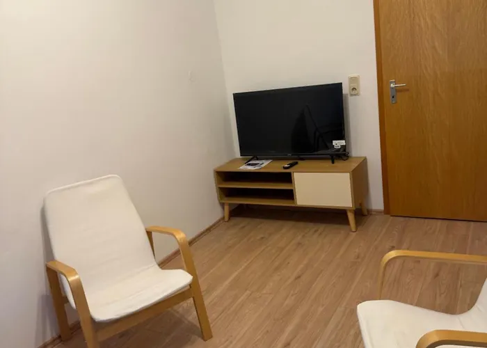 3 #netflix &wlan &kaffee Maschine & Zentral & 500m Innenhafen & 2 Min U Bahn * Duisburg