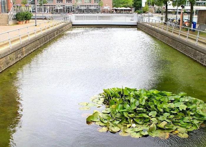 3 #netflix &wlan &kaffee Maschine & Zentral & 500m Innenhafen & 2 Min U Bahn *