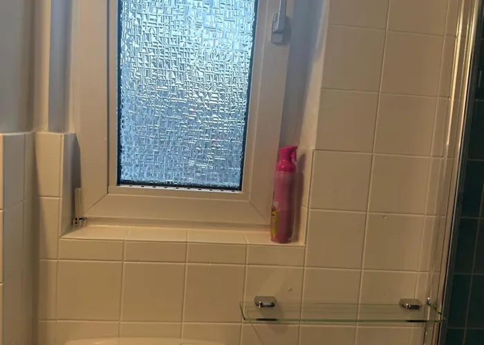 3 #netflix &wlan &kaffee Maschine & Zentral & 500m Innenhafen & 2 Min U Bahn